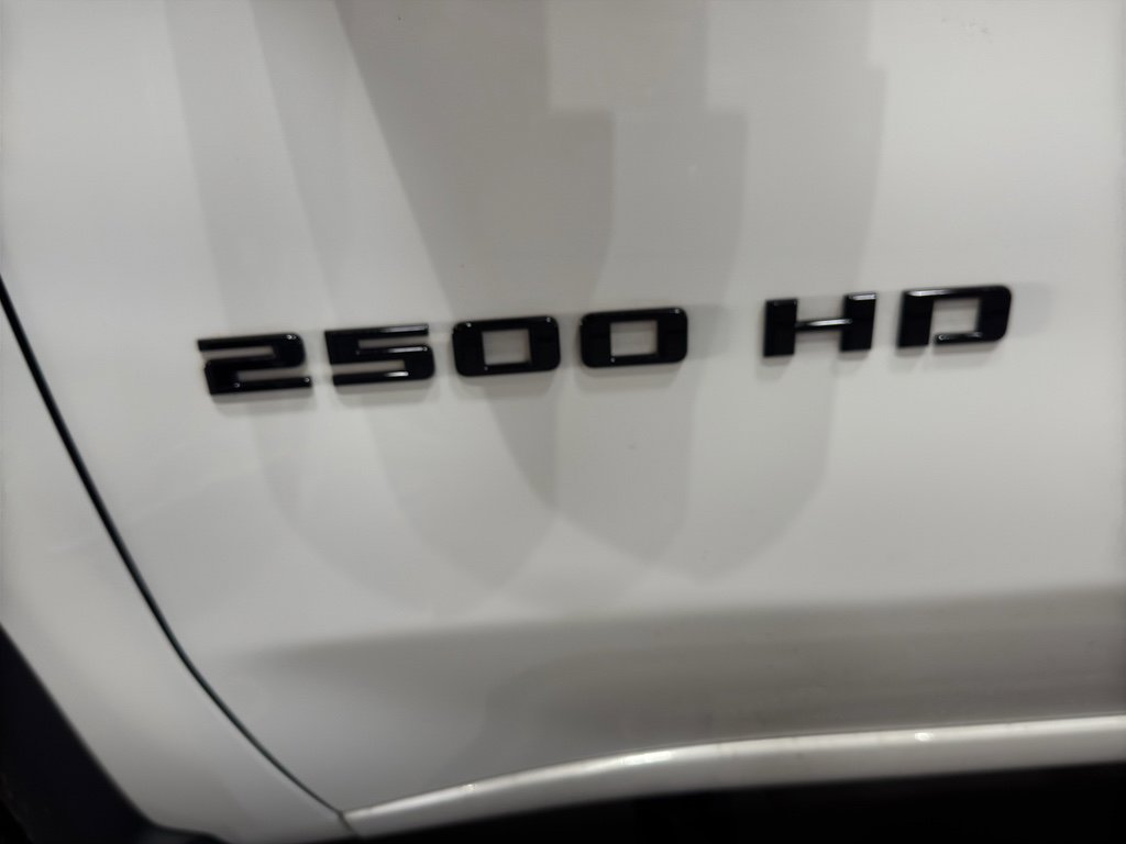 Used 2025 Chevrolet Silverado 2500 LTZ w/ Trail Boss Package image 12