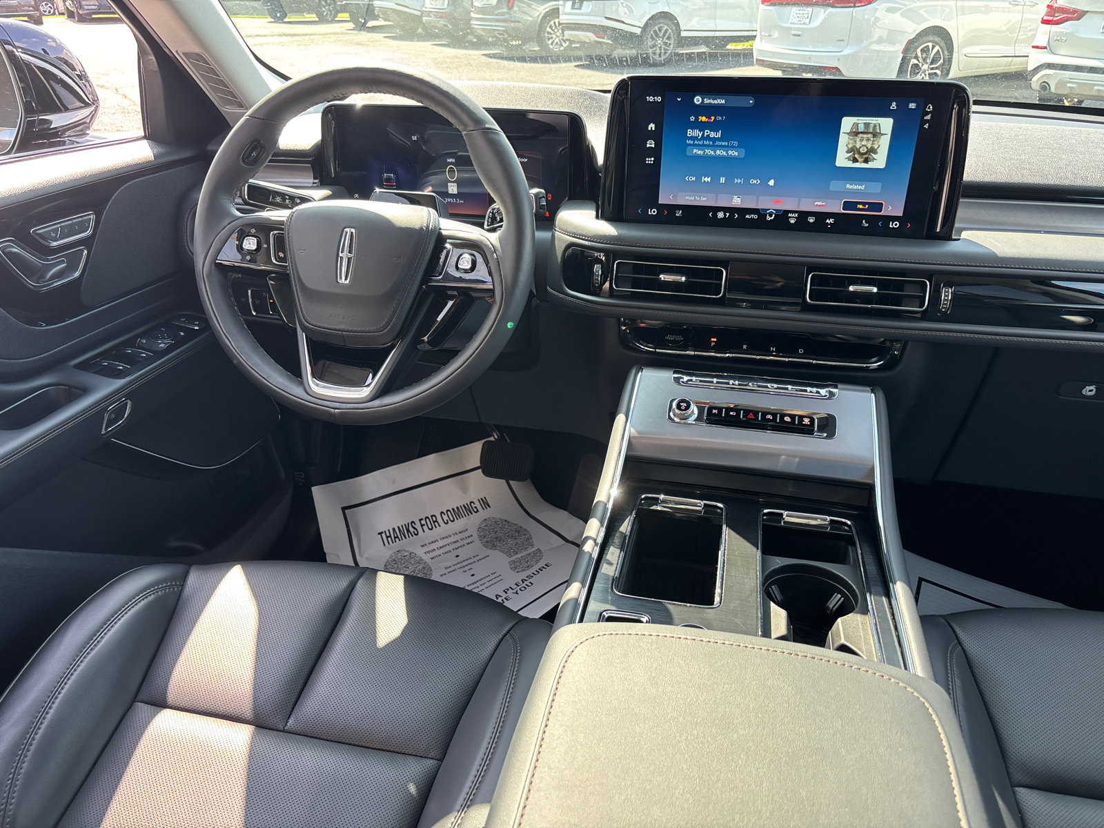 New 2026 Lincoln Aviator AWD image 28