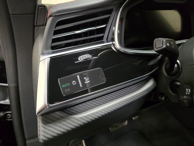 New 2026 Audi SQ8 Prestige AWD/4WD image 17