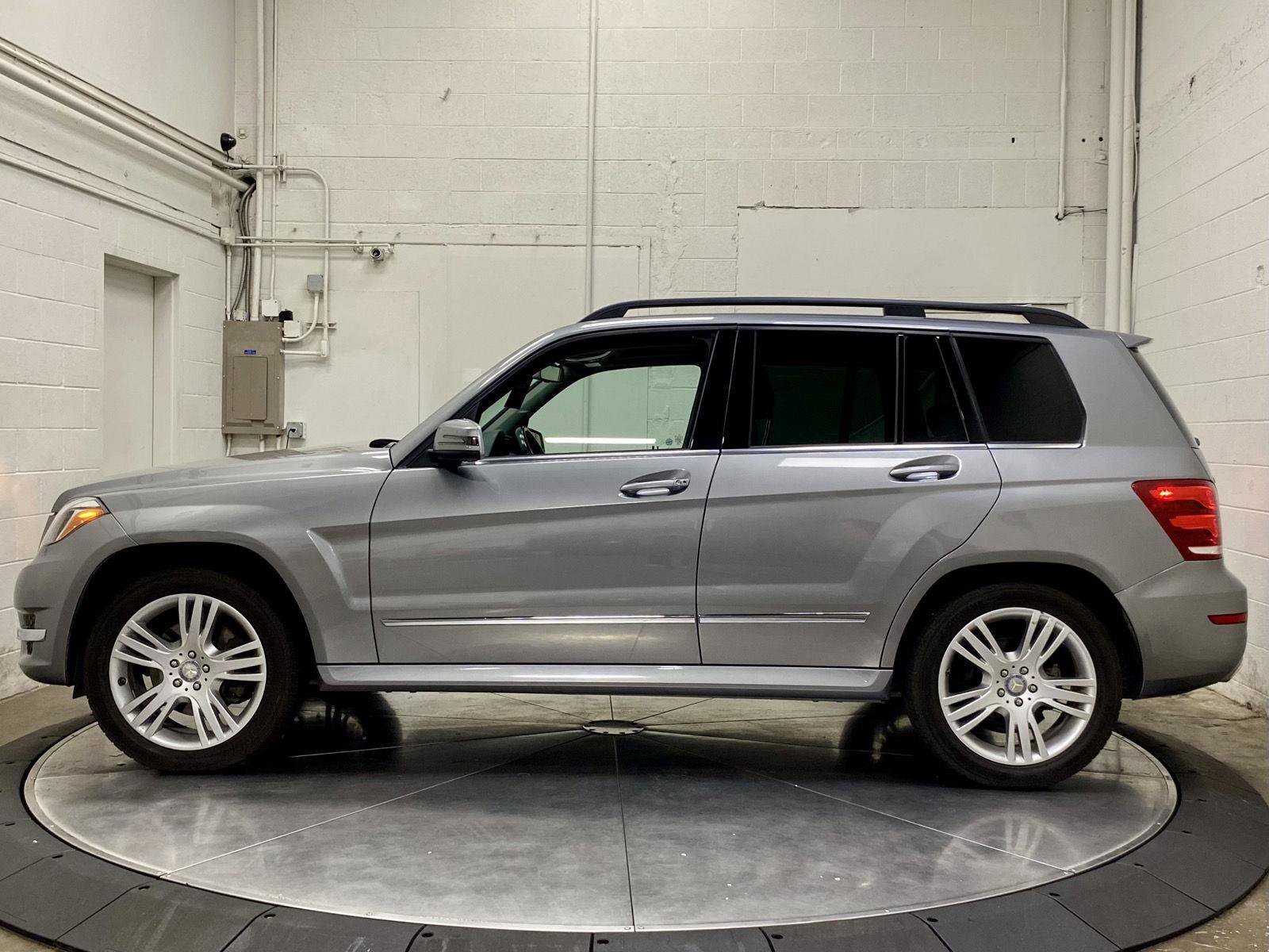 Used 2015 Mercedes-Benz GLK 350 4MATIC w/ Premium 1 Package image 6