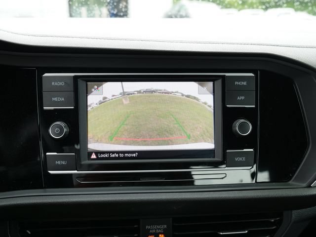 Used 2022 Volkswagen Jetta Sport FWD image 22