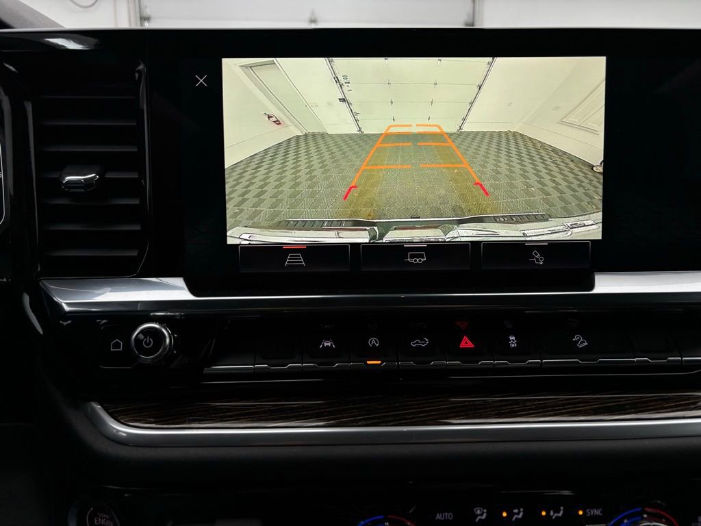 New 2026 GMC Sierra 1500 Elevation image 3