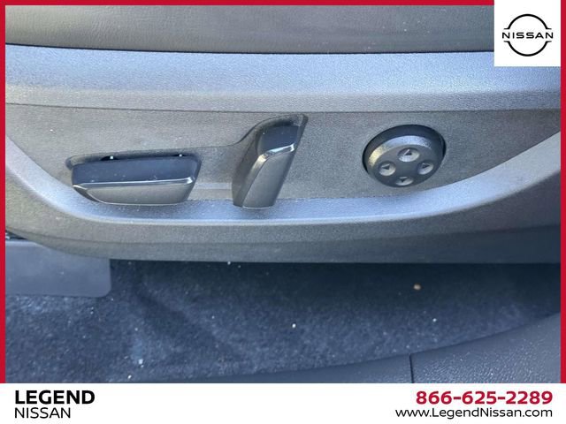 Used 2023 INFINITI QX50 Luxe image 16