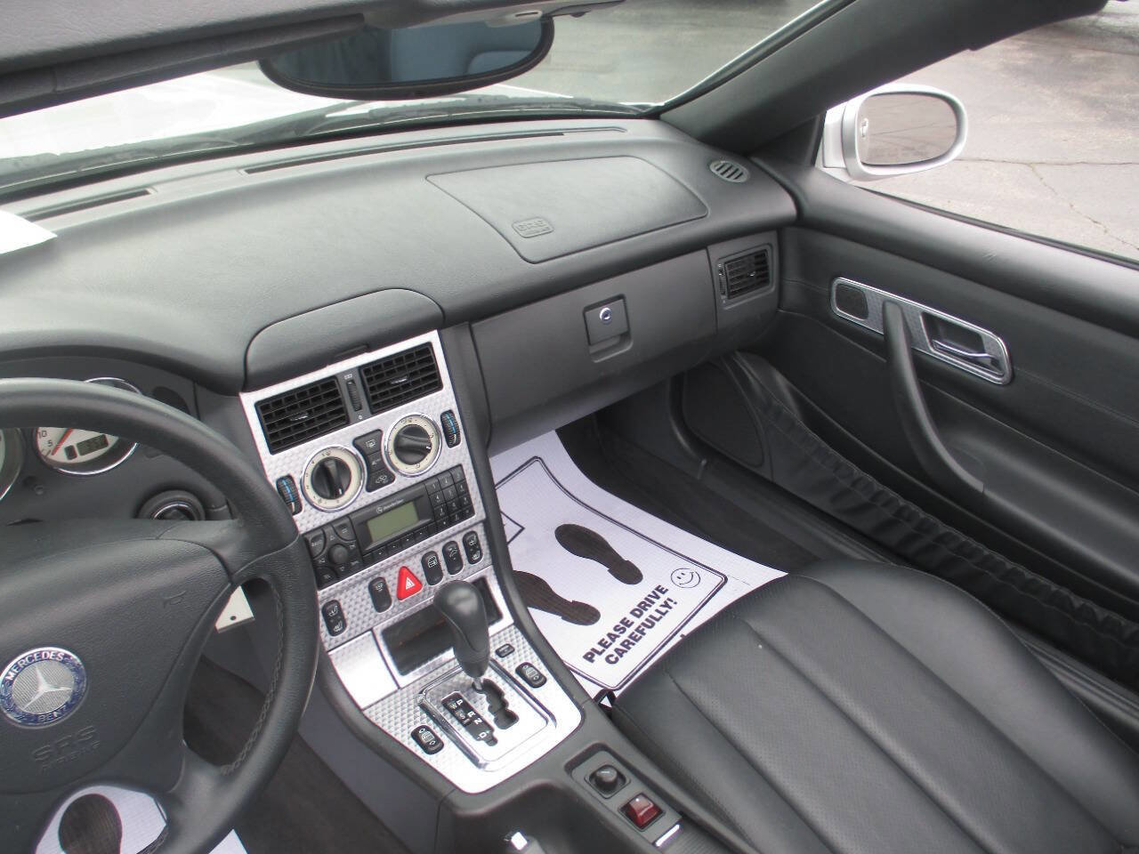 Used 2004 Mercedes-Benz SLK 230 image 7