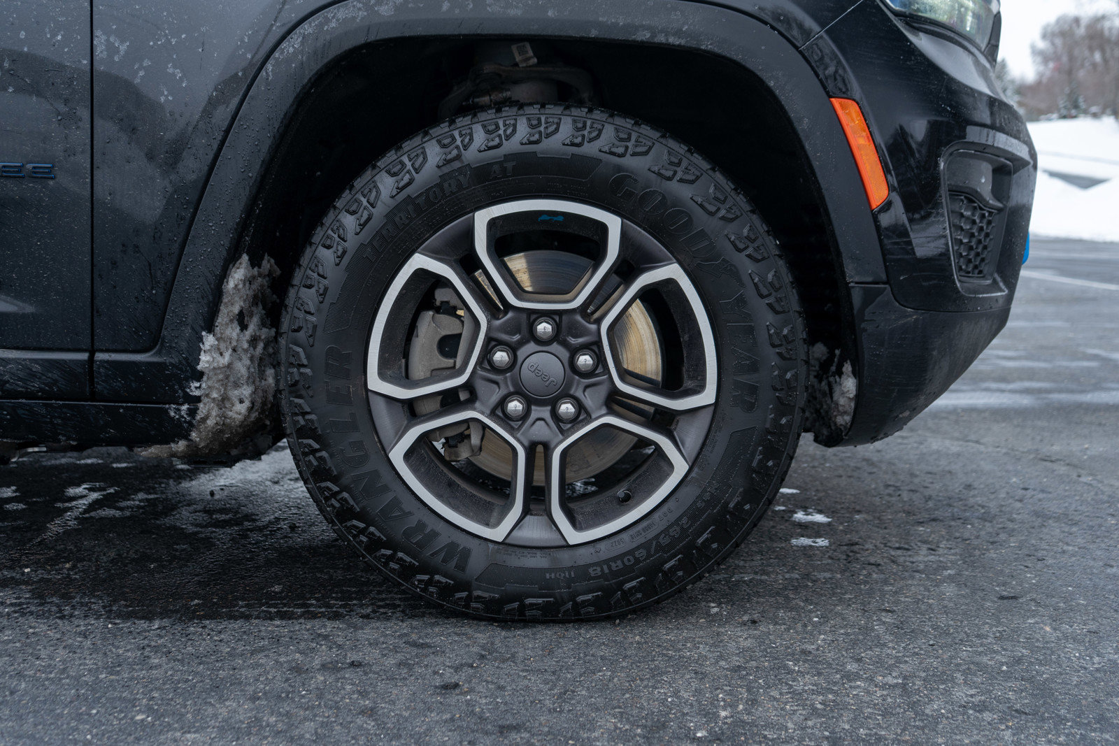 Used 2023 Jeep Grand Cherokee Trailhawk w/ Luxury Tech Group III image 12