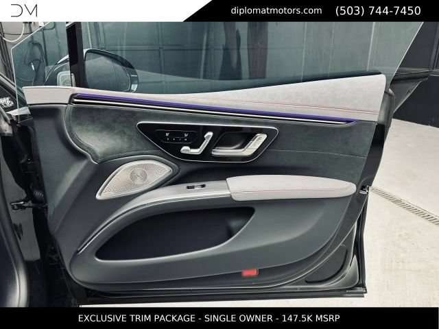 Used 2025 Mercedes-Benz EQS AMG 4MATIC image 26
