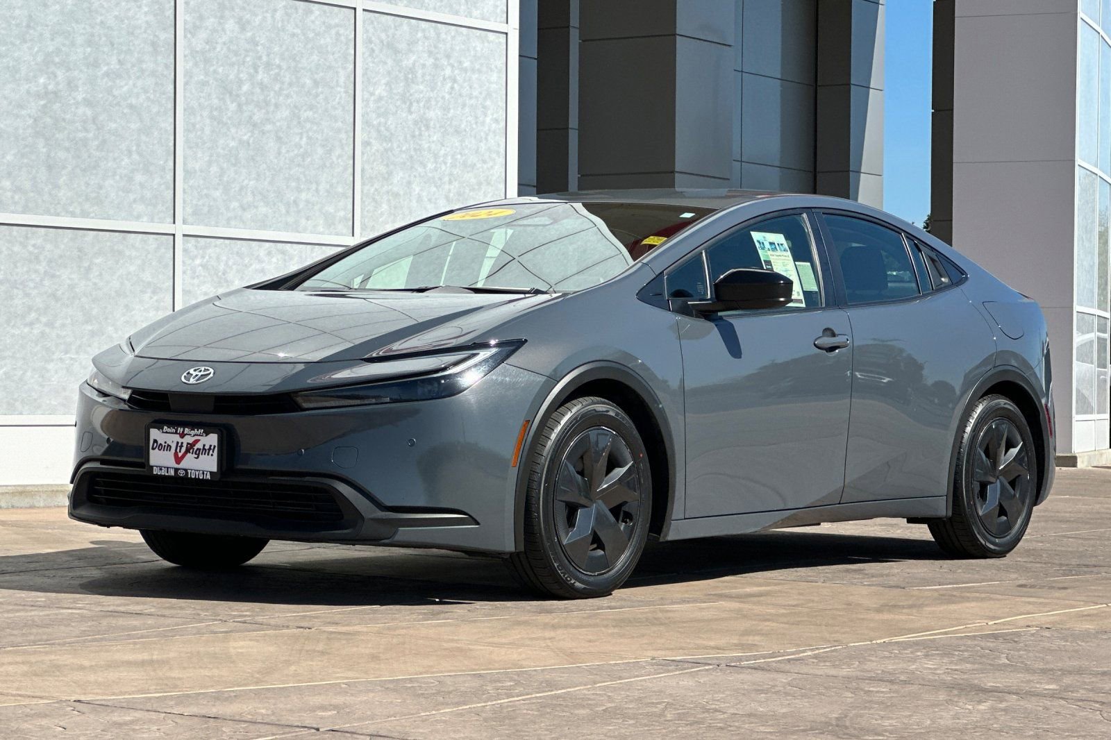 Used 2024 Toyota Prius LE image 8