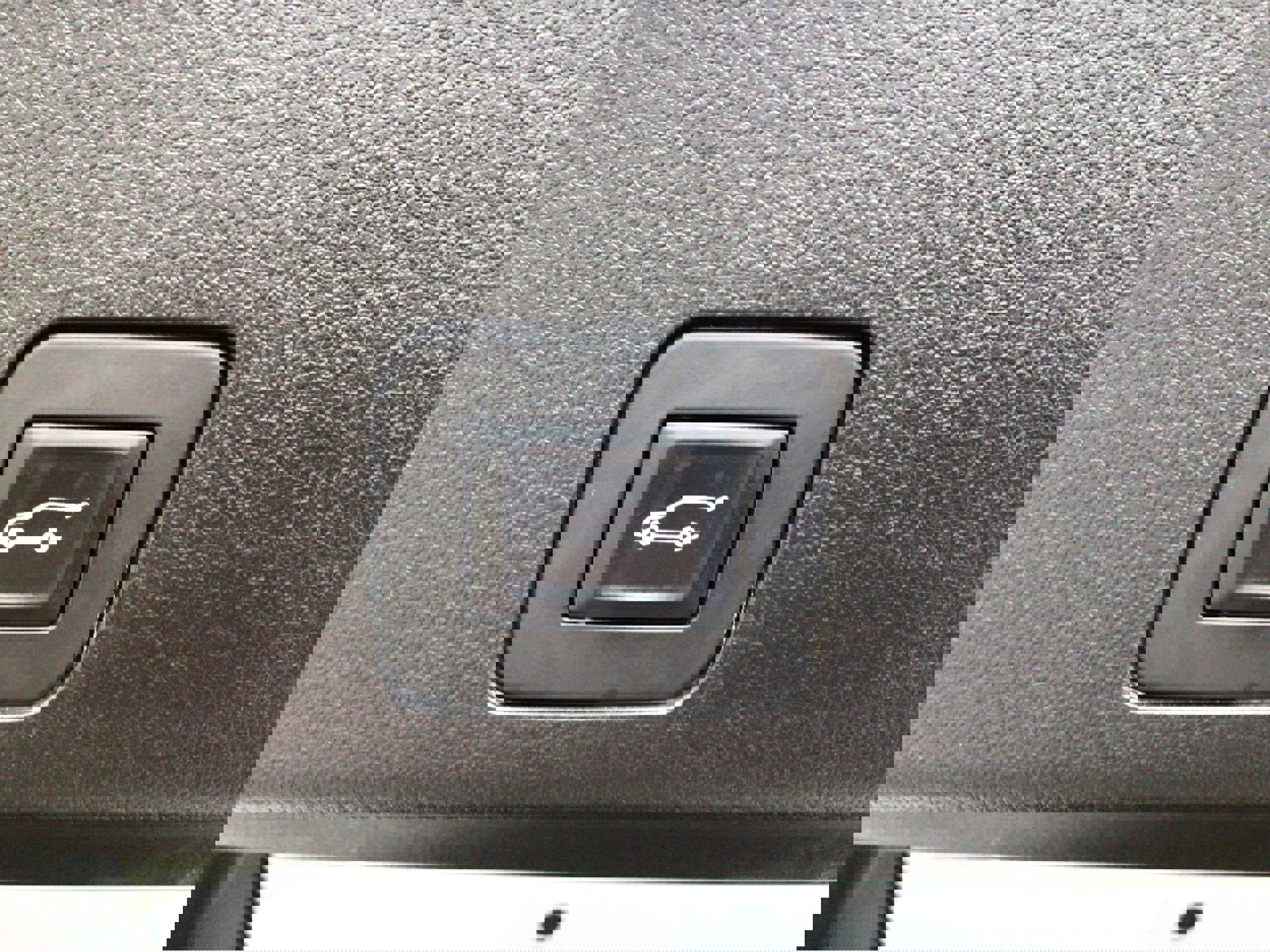 Used 2023 Buick Encore GX Essence w/ Experience Buick Package image 14