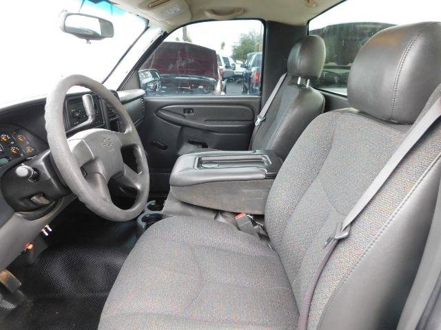 Used 2006 Chevrolet Silverado 1500 W/T image 10