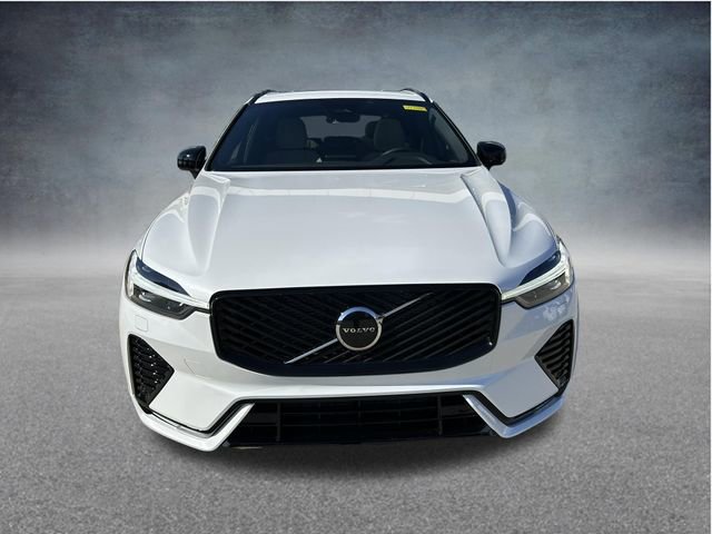 New 2026 Volvo XC60 B5 Core w/ Climate Package PRO AWD/4WD image 3