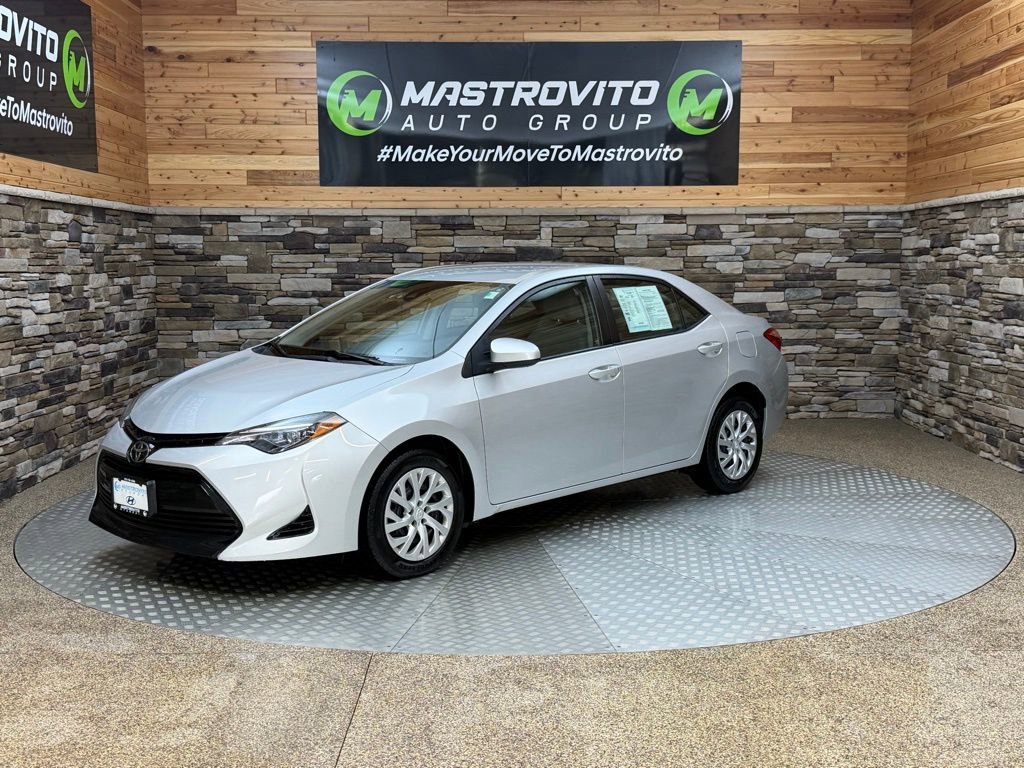 Used 2018 Toyota Corolla LE image 5