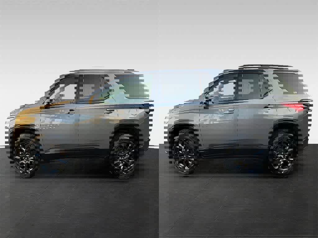 Used 2020 Chevrolet Traverse RS image 3