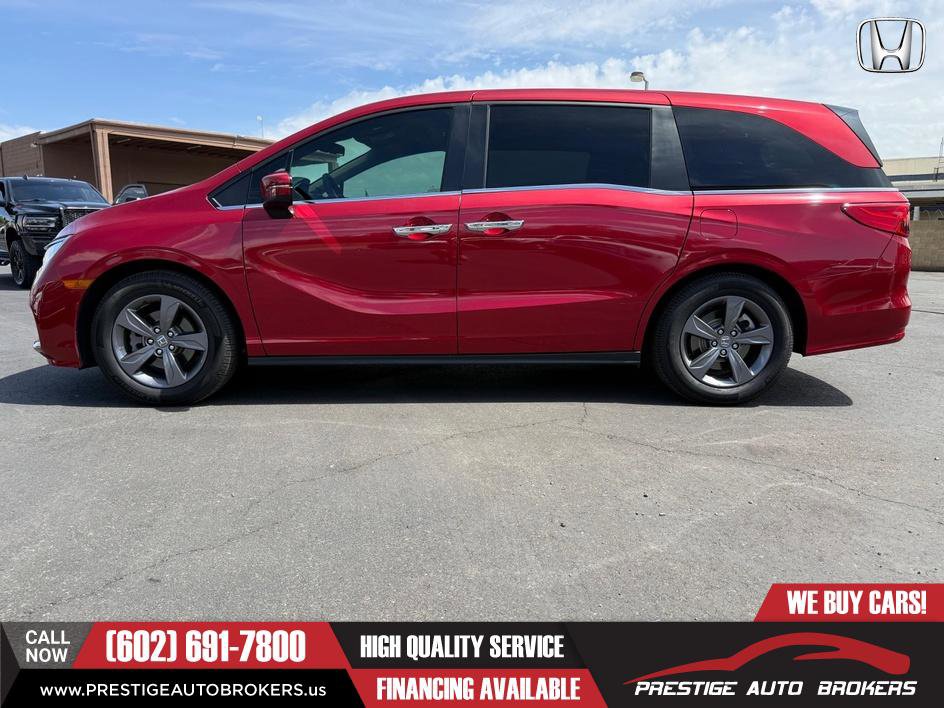Used 2023 Honda Odyssey EX image 2
