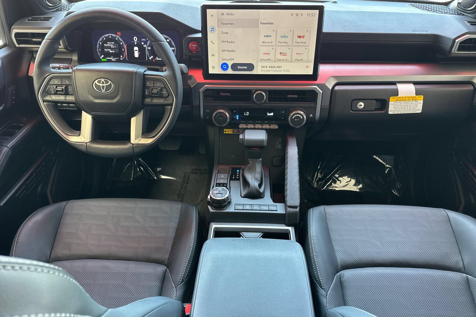 Certified 2025 Toyota 4Runner TRD Off-Road Premium AWD/4WD image 18
