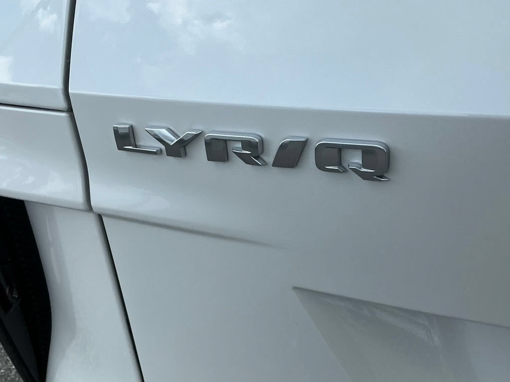 Used 2024 Cadillac Lyriq Sport AWD/4WD image 26