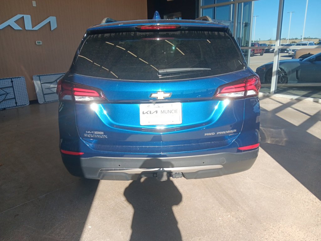 Used 2022 Chevrolet Equinox Premier AWD/4WD image 11