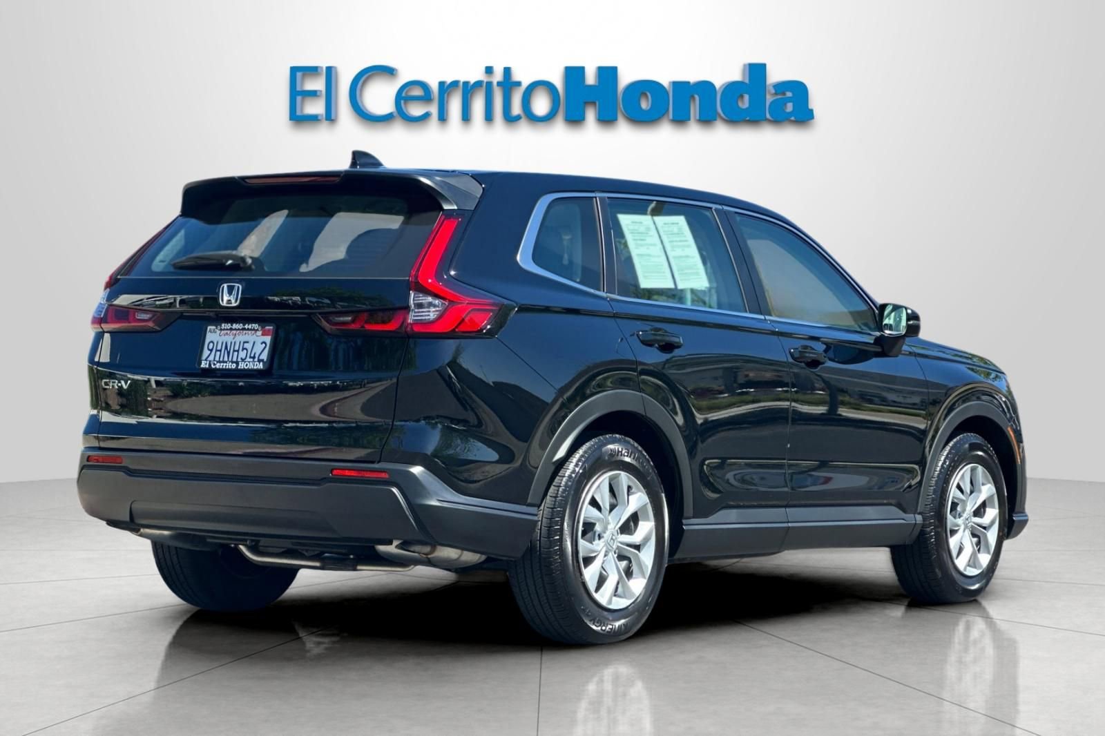 Certified 2023 Honda CR-V LX image 3