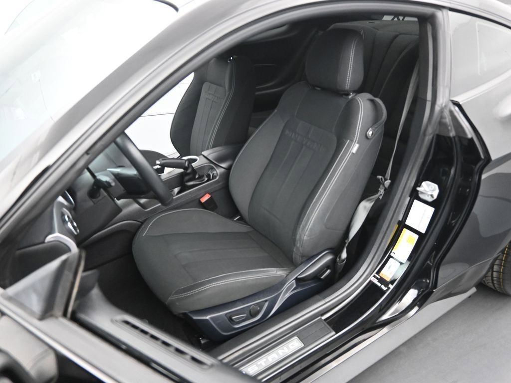 Used 2021 Ford Mustang GT w/ Equipment Group 301A image 8