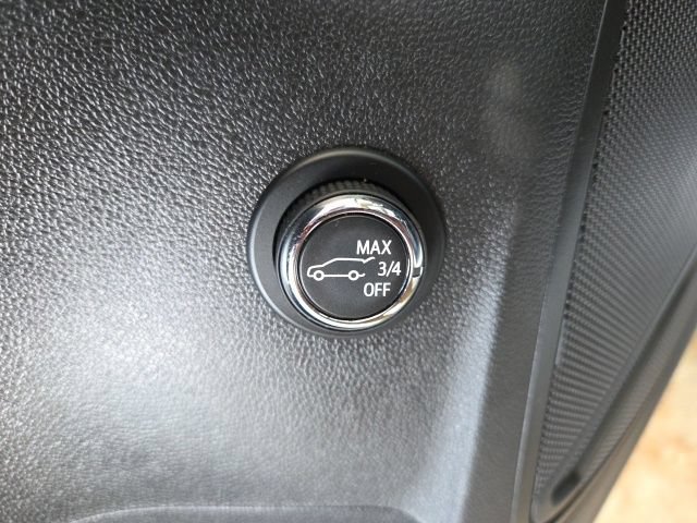 Used 2021 Buick Envision Essence w/ Sport Touring Package AWD/4WD image 16