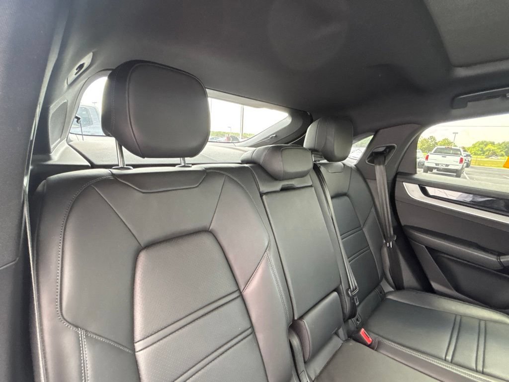 Used 2024 Porsche Cayenne S AWD/4WD image 30