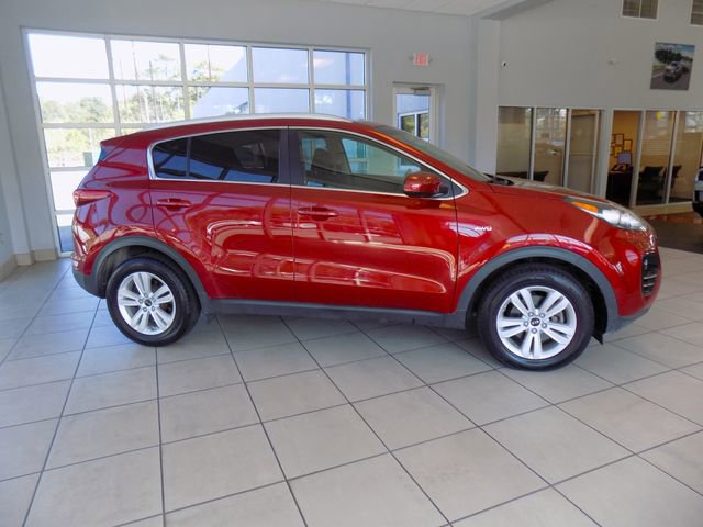 Used 2017 Kia Sportage LX w/ LX Popular Package image 9