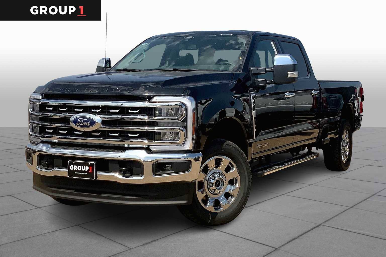 New 2025 Ford F350 Lariat w/ Chrome Package