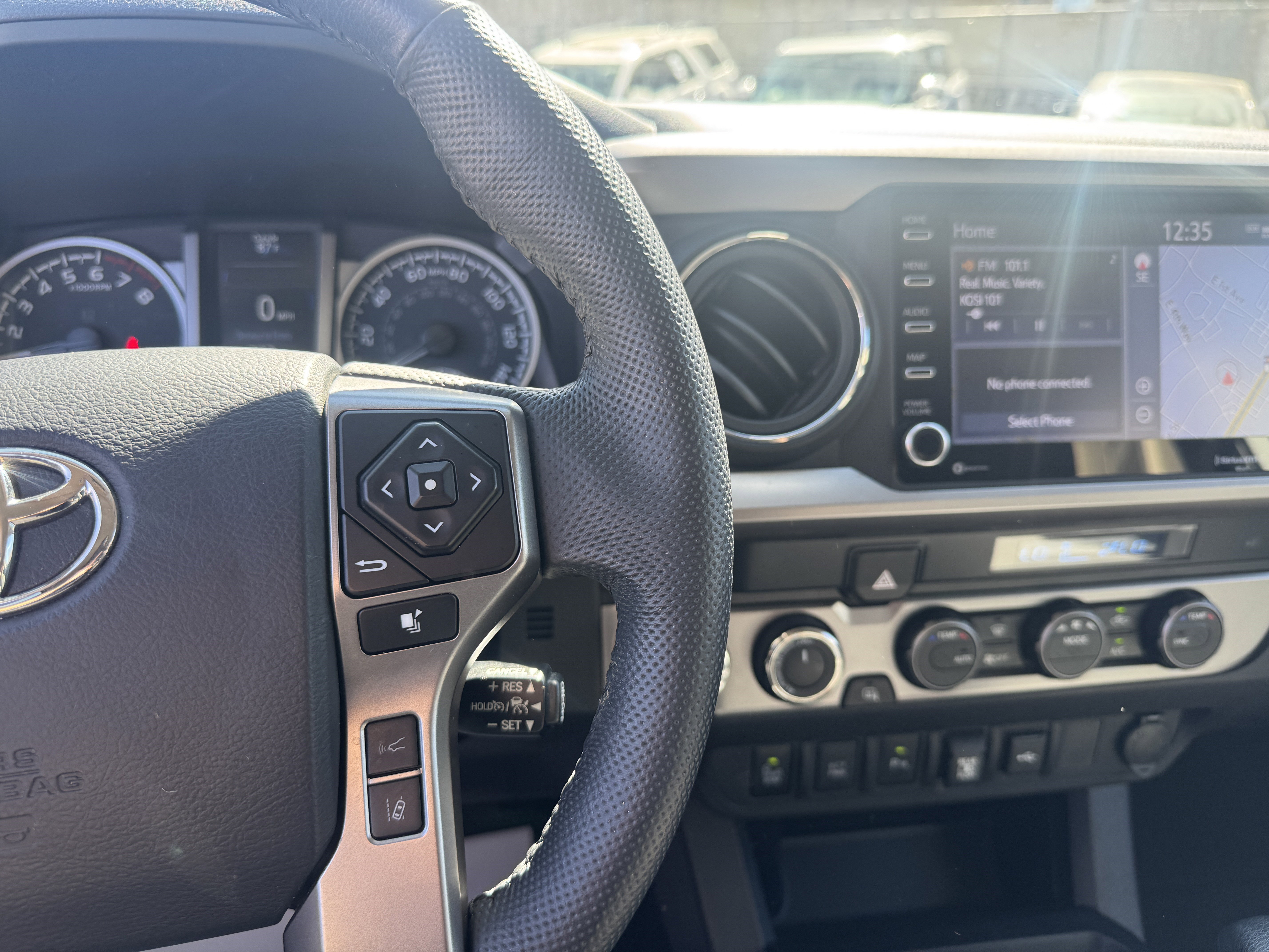 Used 2023 Toyota Tacoma SR5 image 23