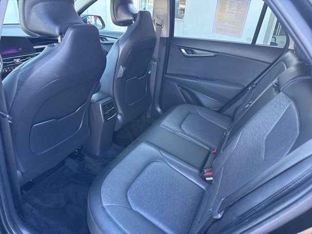 Used 2024 Kia Niro SX image 10