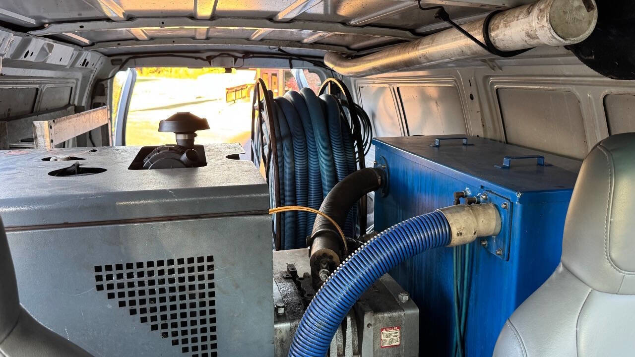 Used 2011 Ford E-250 and Econoline 250 w/ PWR Group image 24