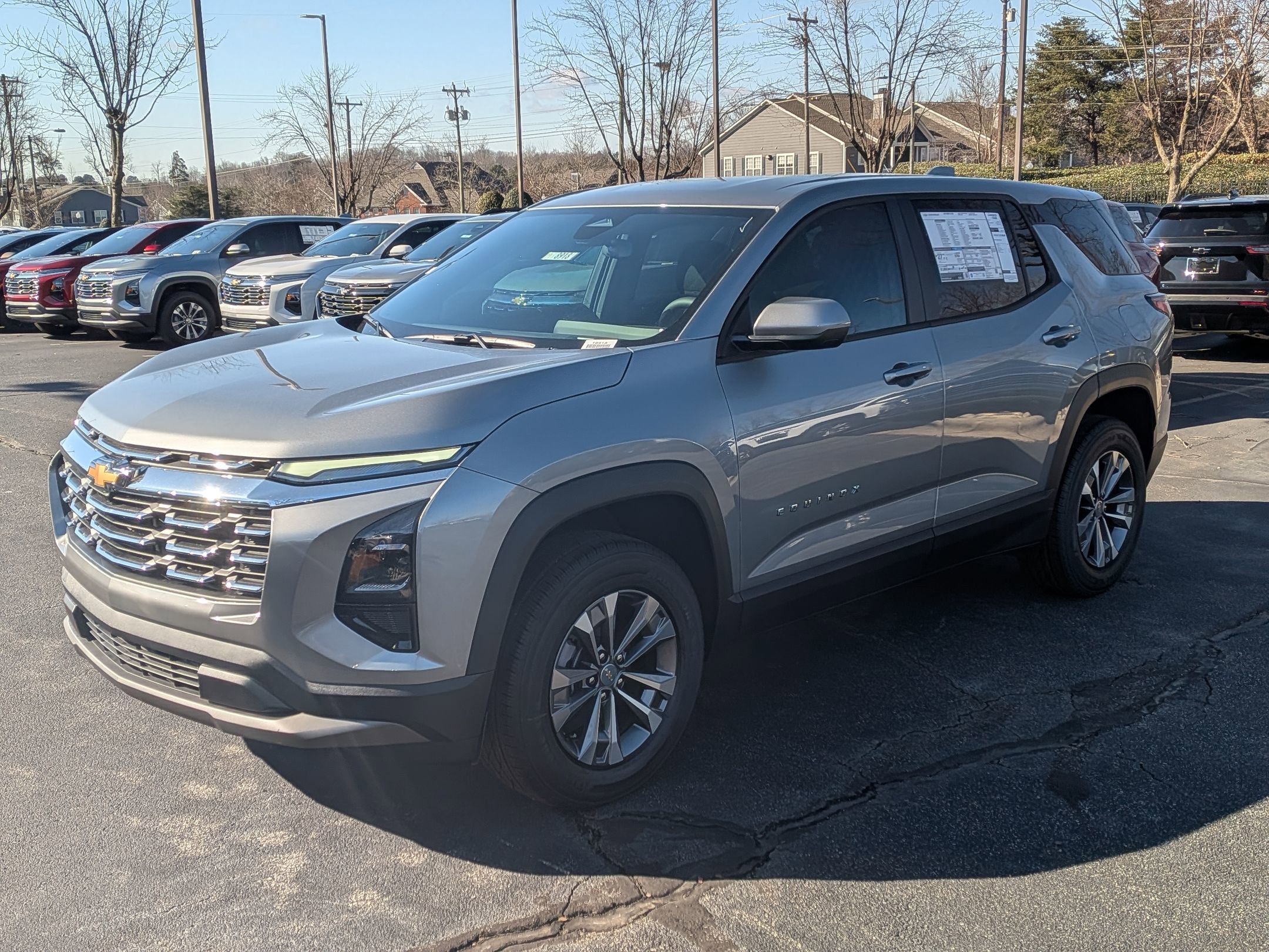 New 2026 Chevrolet Equinox LT image 3