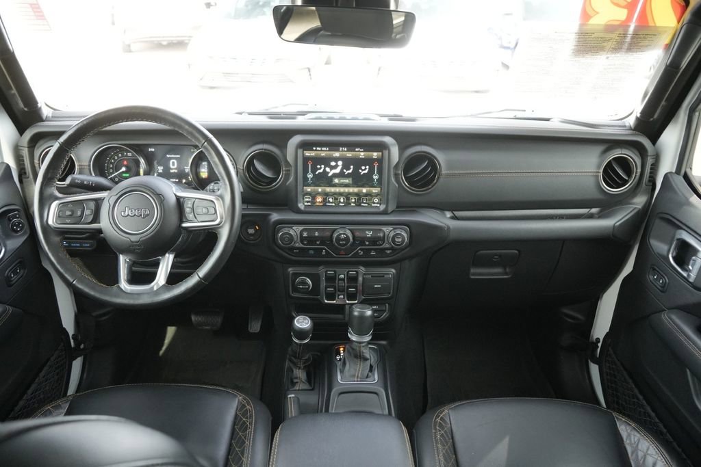 Used 2023 Jeep Wrangler Unlimited Sahara image 17
