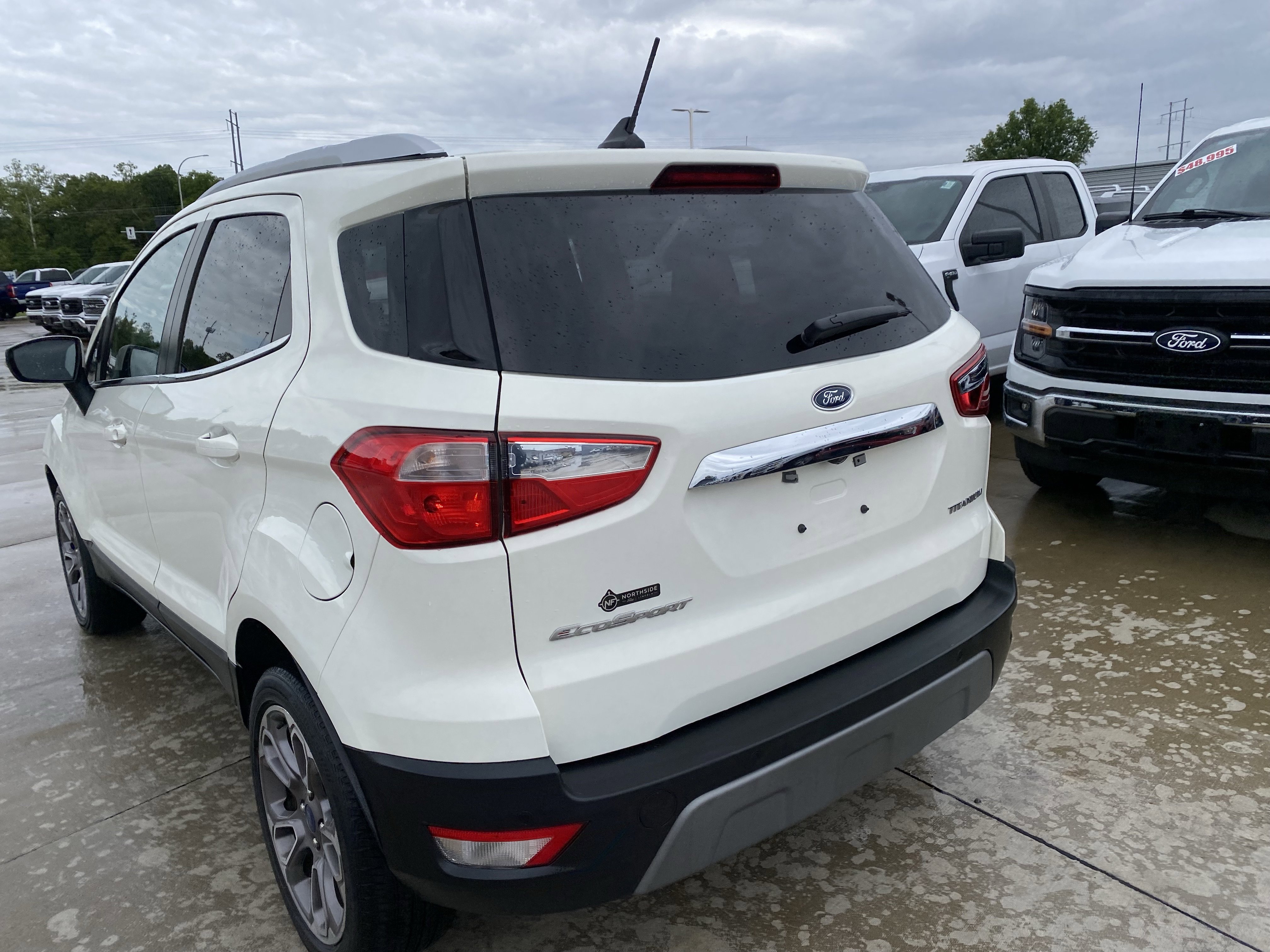 Used 2021 Ford EcoSport Titanium FWD image 11