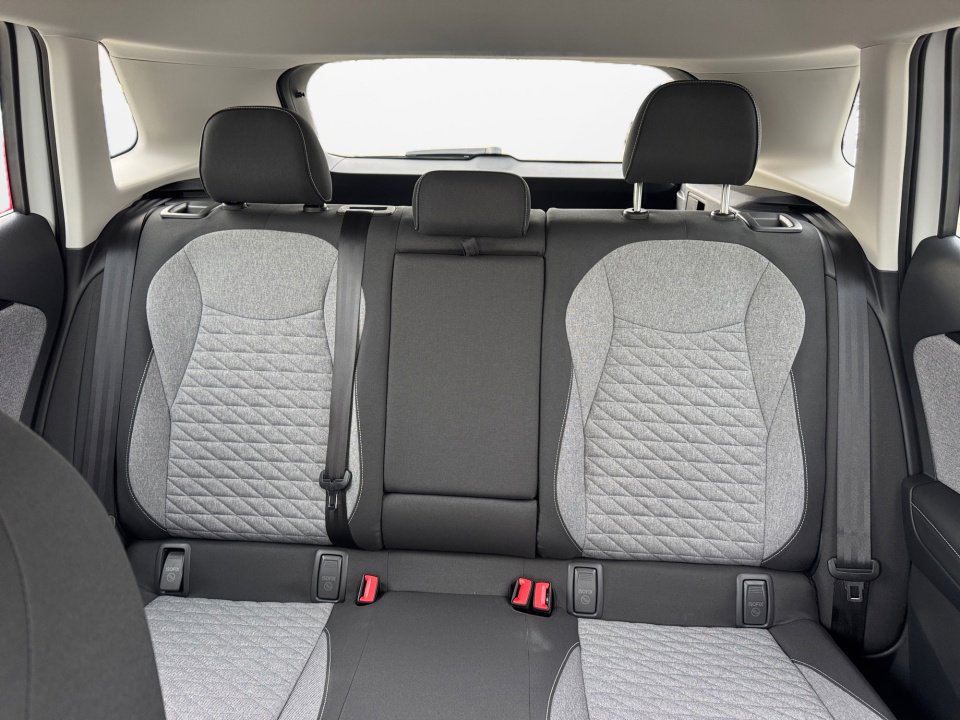 New 2026 Volkswagen Tiguan S FWD image 12