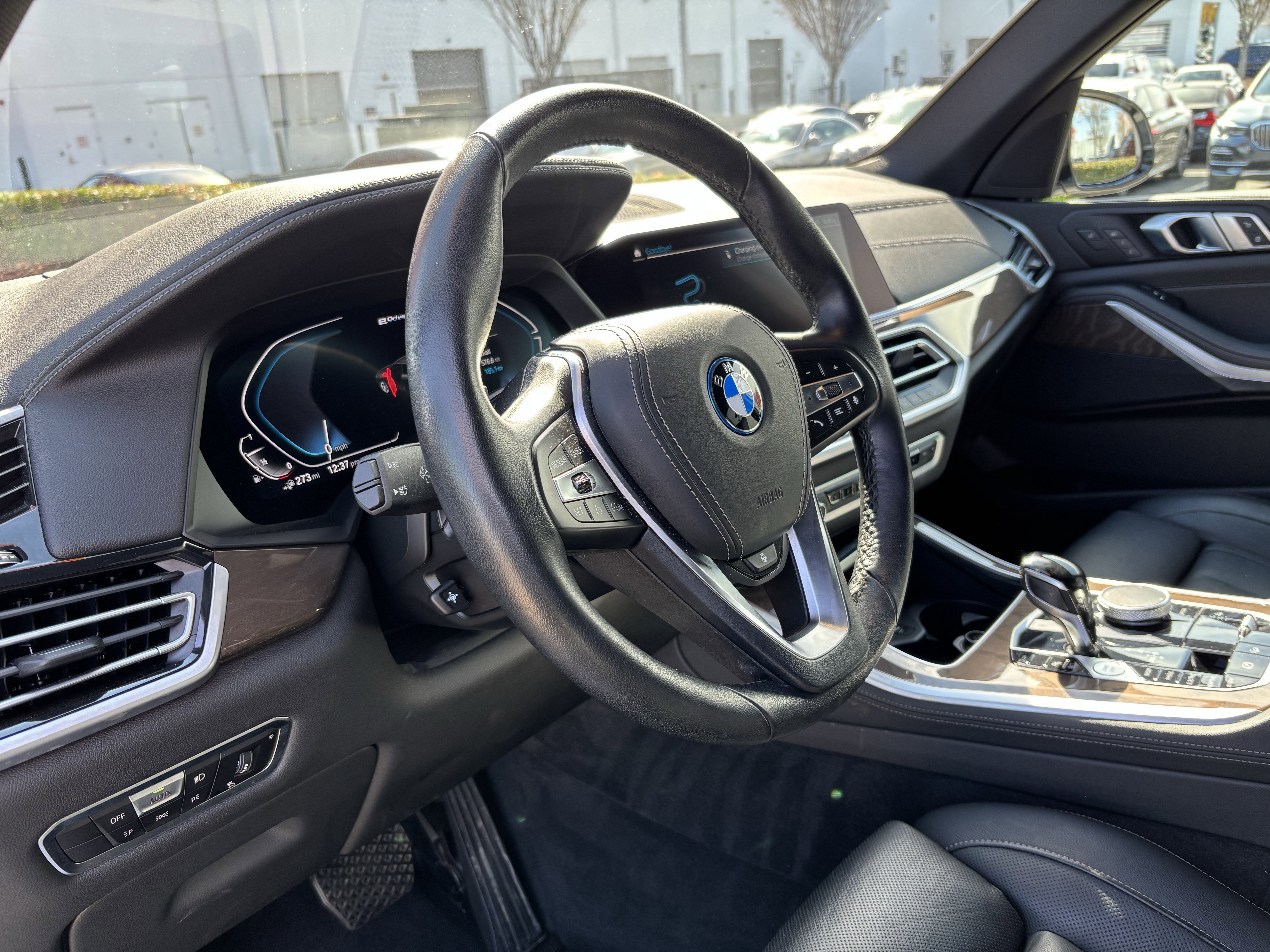 Certified 2022 BMW X5 xDrive45e w/ Luxury Seating Package image 17