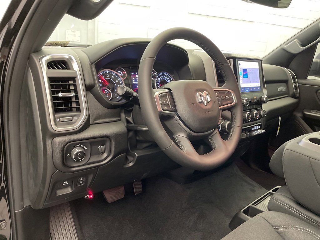 New 2026 RAM 1500 4x4 Crew Cab image 14