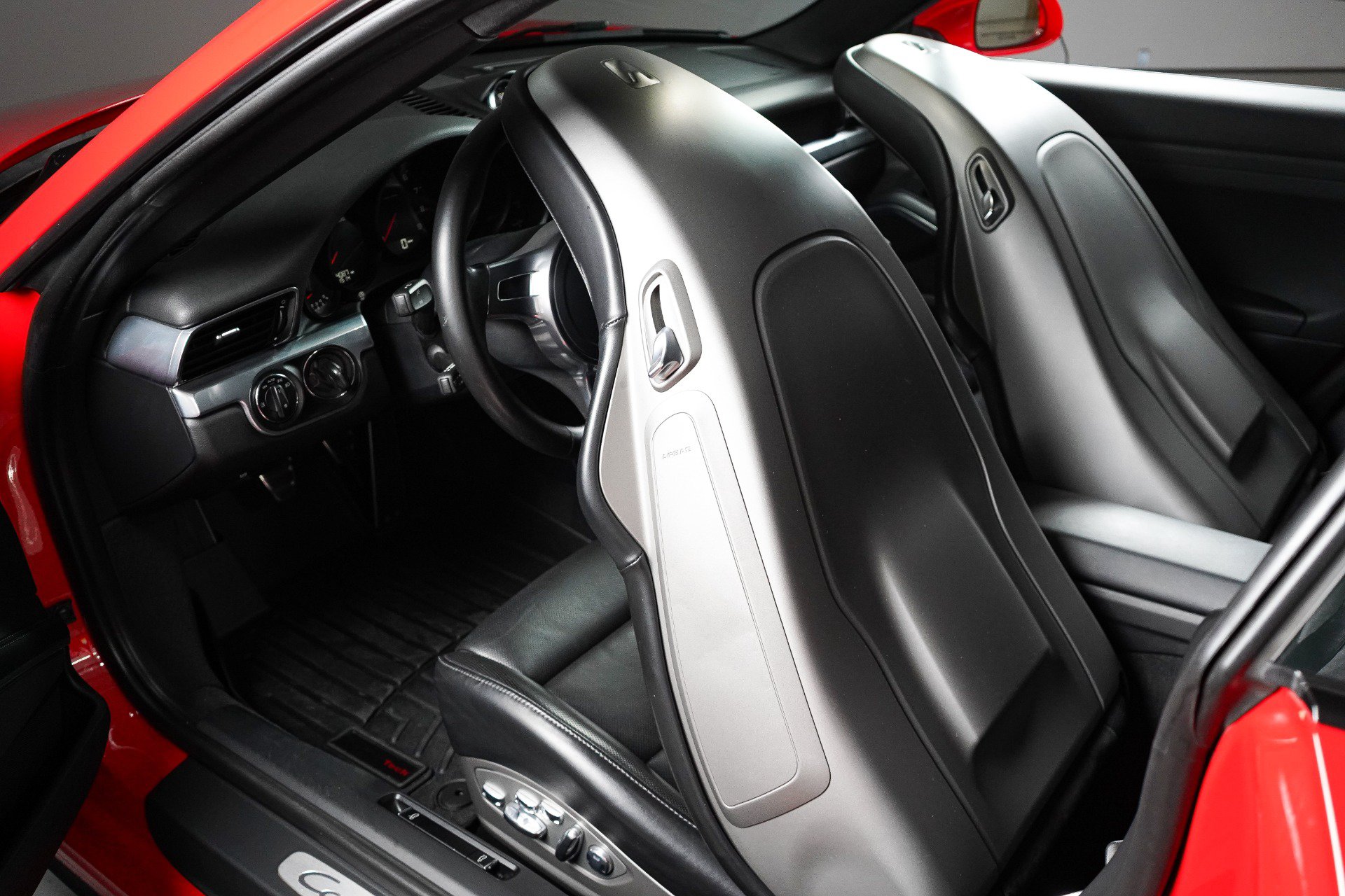 Used 2013 Porsche 911 Carrera 4 AWD/4WD image 70