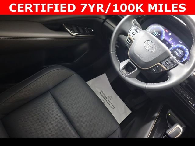 Used 2026 Toyota Crown Nightshade image 14