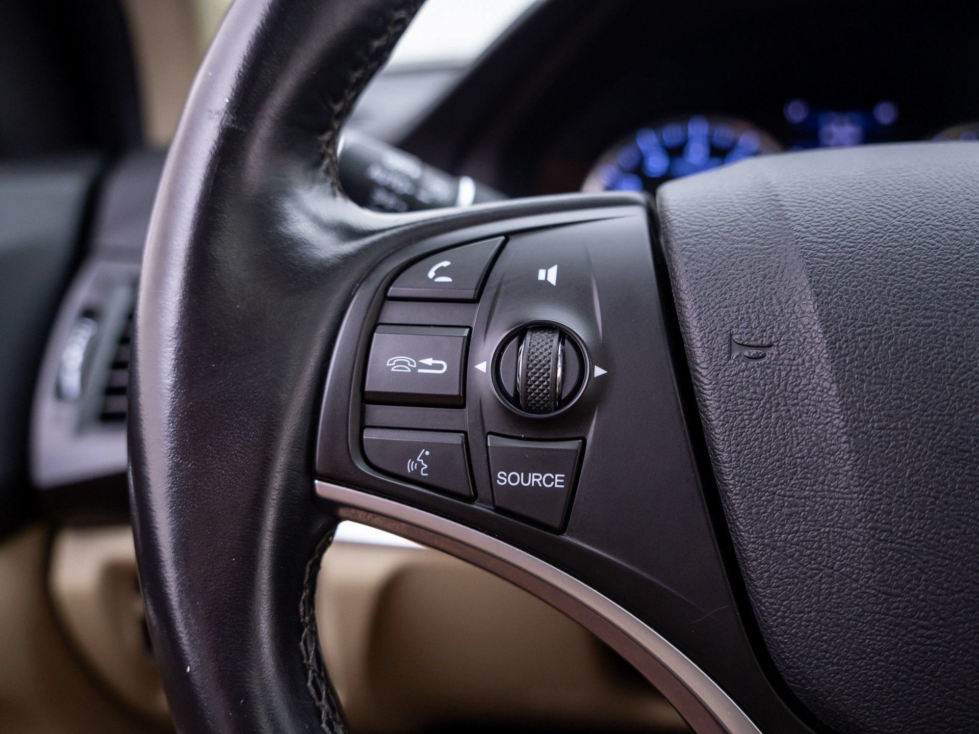 Used 2020 Acura MDX SH-AWD image 30