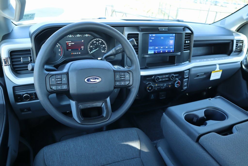 New 2026 Ford F250 XL w/ XL Driver Assist Package AWD/4WD video 2