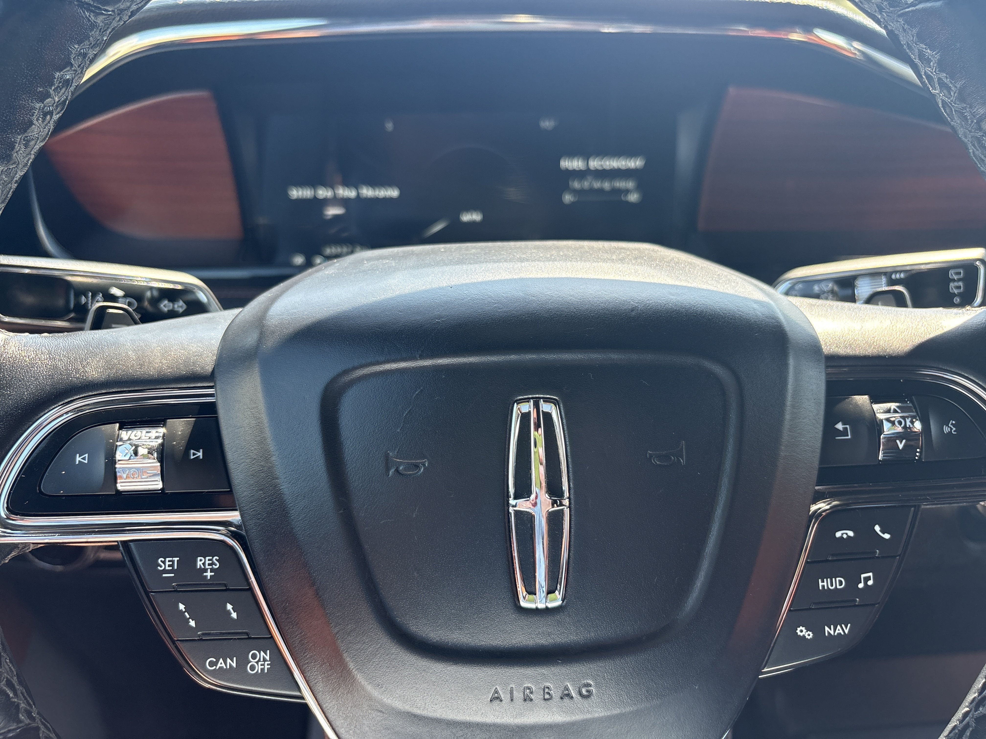 Used 2021 Lincoln Navigator Reserve AWD/4WD image 16