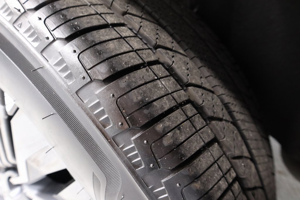 Certified 2025 Nissan Murano Platinum w/ Cargo Package image 22