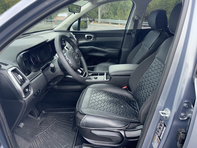 Used 2021 Kia Sorento LX image 8