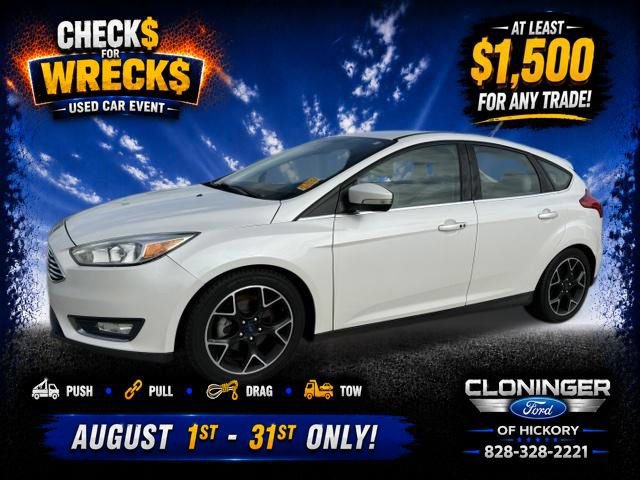 Used 2016 Ford Focus Titanium FWD image 1