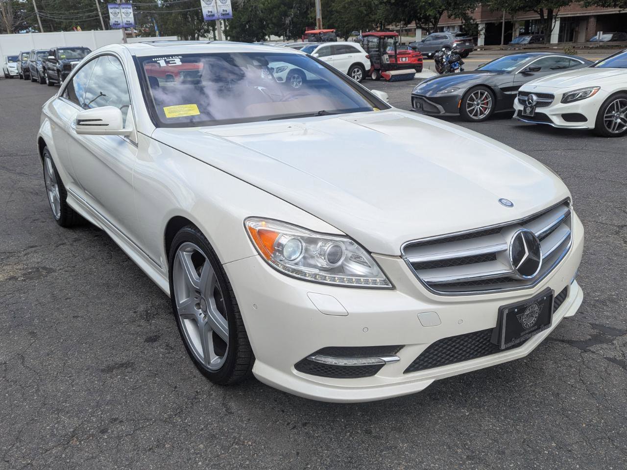 Used 2013 Mercedes-Benz CL 550 4MATIC image 4