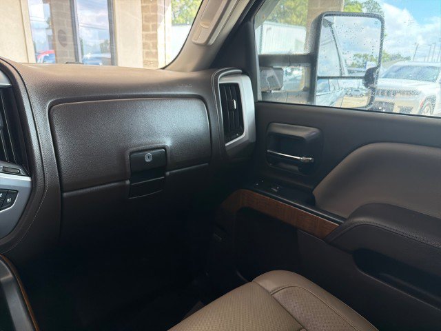 Used 2018 GMC Sierra 1500 SLT w/ Texas SLT Premium Package AWD/4WD image 19