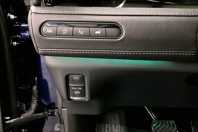 Used 2025 INFINITI QX80 Sensory image 39