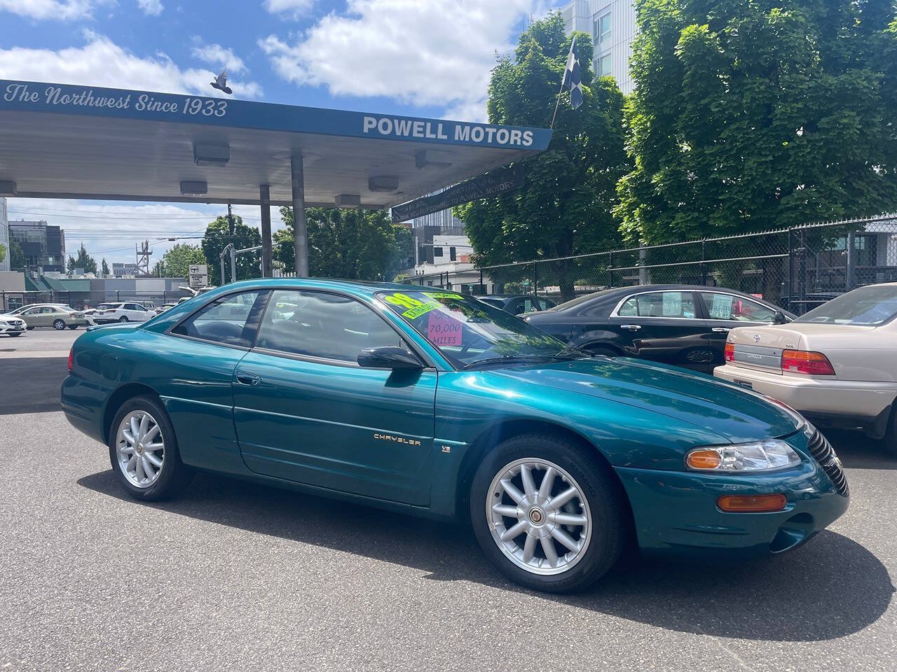 Used 1998 Chrysler Sebring LXi FWD image 7