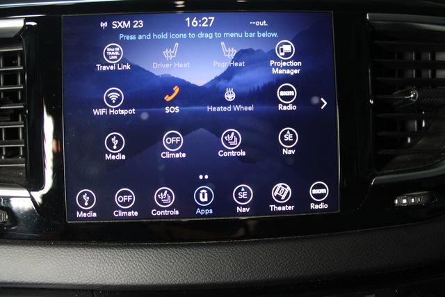 Used 2018 Chrysler Pacifica Touring-L Plus w/ Tire & Wheel Group FWD image 19