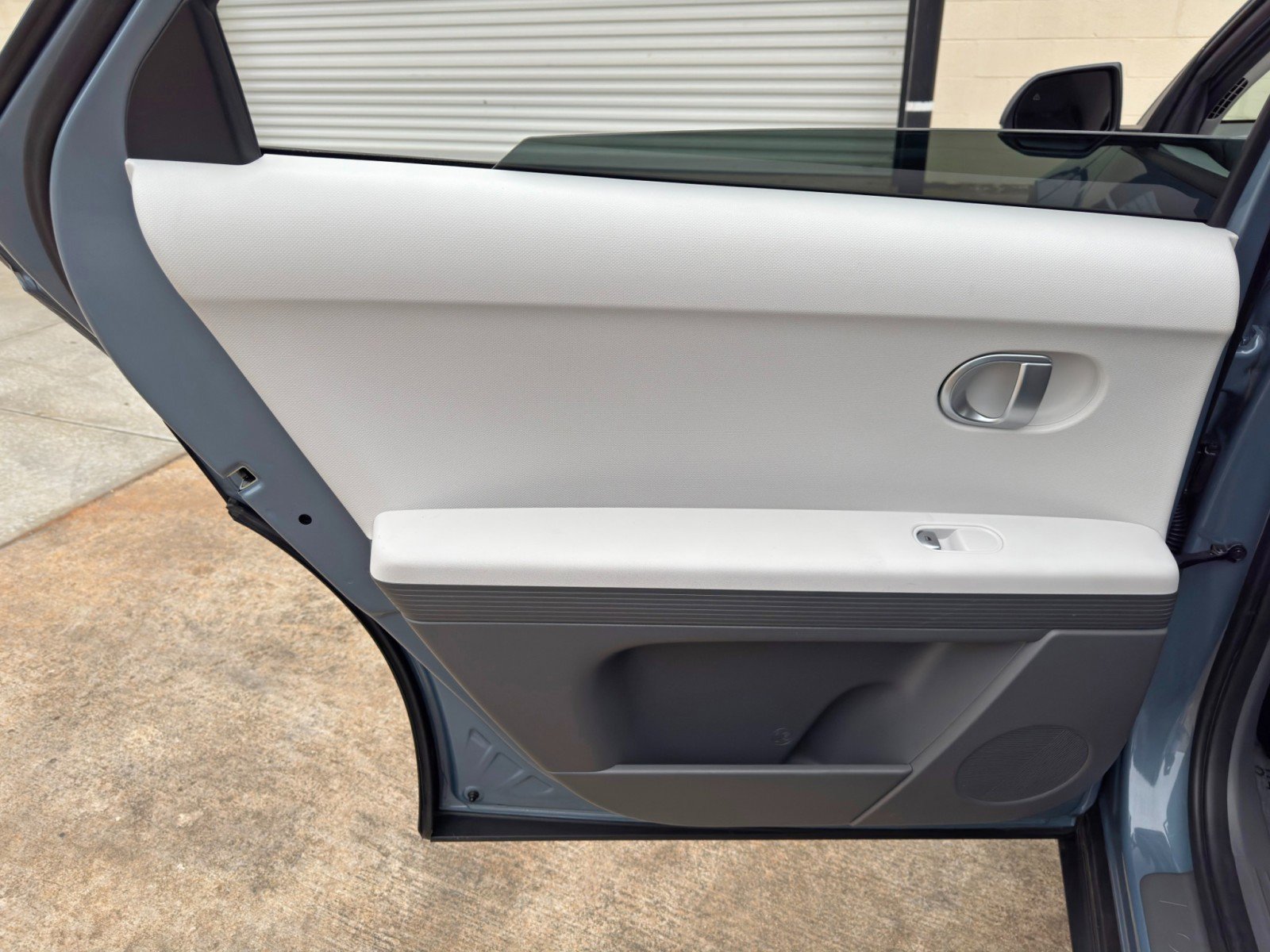 Used 2024 Hyundai Ioniq 5 SE RWD image 37
