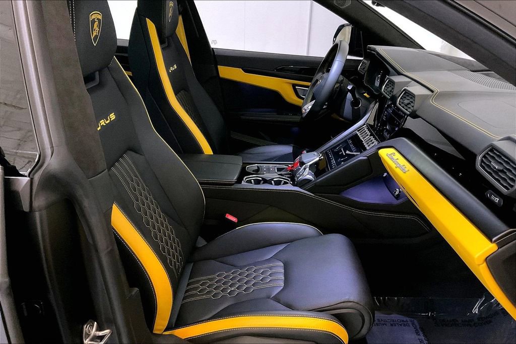 Used 2024 Lamborghini Urus S AWD/4WD image 14